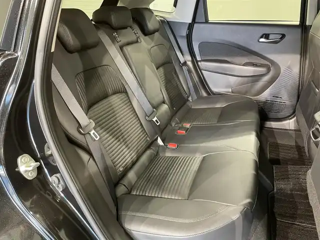 日産 オーラ G レザーエディション 愛知県 2024(令6)年 0.5万km 黒 純正9インチナビ/BOSEサウンド/プロパイロット/衝突軽減ブレーキ/アラウンドビューモニター/ビルトインETC2.0/LEDヘッドライト/デジタルインナーミラー/ブラインドスポットモニター/フルセグTV/Bluetooth/コーナーセンサー/レーンキープアシスト/オートハイビーム/HDMI接続/Carplay/プッシュスタート/USB接続/スマートキー/フロアマット/純正アルミホイール/オートライト/本革シート/禁煙車/ウィンカーミラー/電動格納ミラー/フォグランプ/置くだけ充電/電動パーキングブレーキ/オートブレーキホールド/オートエアコン/ステアリングリモコン/横滑り防止装置