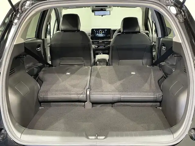 日産 オーラ G レザーエディション 愛知県 2024(令6)年 0.5万km 黒 純正9インチナビ/BOSEサウンド/プロパイロット/衝突軽減ブレーキ/アラウンドビューモニター/ビルトインETC2.0/LEDヘッドライト/デジタルインナーミラー/ブラインドスポットモニター/フルセグTV/Bluetooth/コーナーセンサー/レーンキープアシスト/オートハイビーム/HDMI接続/Carplay/プッシュスタート/USB接続/スマートキー/フロアマット/純正アルミホイール/オートライト/本革シート/禁煙車/ウィンカーミラー/電動格納ミラー/フォグランプ/置くだけ充電/電動パーキングブレーキ/オートブレーキホールド/オートエアコン/ステアリングリモコン/横滑り防止装置