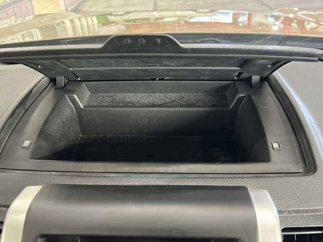 日産 エクストレイル 20Xtt 静岡県 2012(平24)年 10.1万km ダイヤモンドブラック 社外ナビ/・CD/DVD/SD/Bluetooth/ipod/USB/・ラジオ/フルセグTV/主要装備/・クルーズコントロール　/・シートヒーター　/・ＥＴＣ　/・オートライト　/・ダウンヒルアシストコントロール　/・フォグランプ　/・レーザーシート　/・横滑り防止装置　/・純正アルミホイール　/・パワーステアリング　/・パワーウィンドウ/・プッシュスタート/・スマートキー