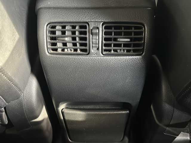 日産 エクストレイル 20Xtt 静岡県 2012(平24)年 10.1万km ダイヤモンドブラック 社外ナビ/・CD/DVD/SD/Bluetooth/ipod/USB/・ラジオ/フルセグTV/主要装備/・クルーズコントロール　/・シートヒーター　/・ＥＴＣ　/・オートライト　/・ダウンヒルアシストコントロール　/・フォグランプ　/・レーザーシート　/・横滑り防止装置　/・純正アルミホイール　/・パワーステアリング　/・パワーウィンドウ/・プッシュスタート/・スマートキー