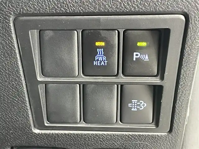 トヨタ ハイラックス Z 愛知県 2021(令3)年 1.1万km スーパーホワイトⅡ 純正ナビ　バックカメラ　ＡＥＲＯＫＬＡＳキャノピー　ＪＢＬスピーカー　ＥＴＣ　純正ドラレコ　ＢＡＴＴＬＥＺリフトアップサス　ＧＲサイドステップ　純正オーバーフェンダー　ＴＲＤフィルム　衝突軽減　純正パーツ純正AW積込　保証書　ワンオナ　禁煙車　ブロックタイヤ　コーナーセンサー　ヘッドライトウォッシャー　コーナーセンサー　社外シフトノブ　社外ステアリング