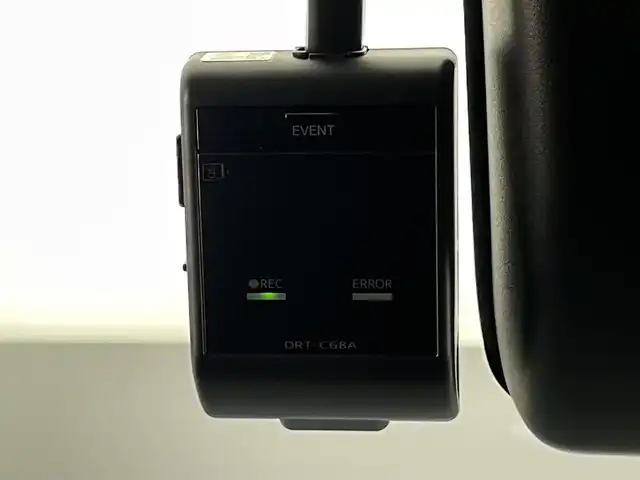 トヨタ ハイラックス Z 愛知県 2021(令3)年 1.1万km スーパーホワイトⅡ 純正ナビ　バックカメラ　ＡＥＲＯＫＬＡＳキャノピー　ＪＢＬスピーカー　ＥＴＣ　純正ドラレコ　ＢＡＴＴＬＥＺリフトアップサス　ＧＲサイドステップ　純正オーバーフェンダー　ＴＲＤフィルム　衝突軽減　純正パーツ純正AW積込　保証書　ワンオナ　禁煙車　ブロックタイヤ　コーナーセンサー　ヘッドライトウォッシャー　コーナーセンサー　社外シフトノブ　社外ステアリング