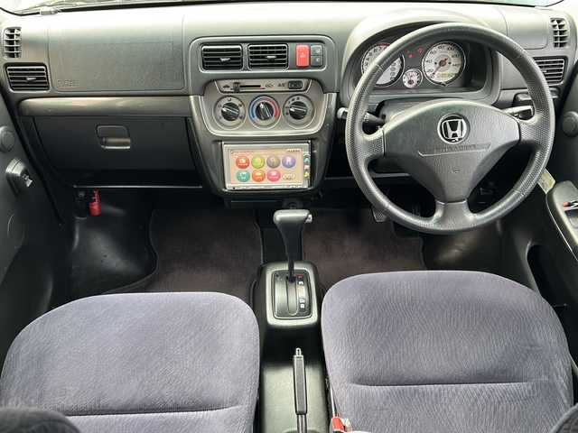 ホンダ バモス L ローダウン 静岡県 2011(平23)年 7.2万km ナイトホークブラックパール 純正メモリナビ/・CD/・DVD/・ワンセグＴＶ/・USB/・AM/・FM/主要装備/・両側パワスラ/・ETC/・純正フロアマット/・純正アルミホイール/・スペアキー1本