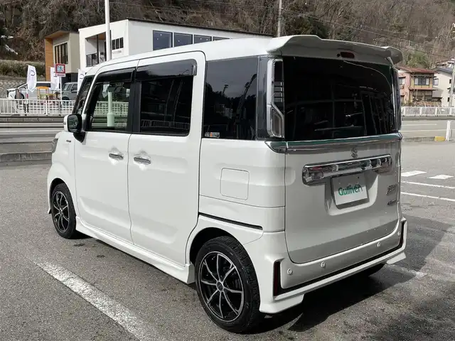 スズキ スペーシア カスタム HYBRID XS ターボ 岐阜県 2023(令5)年 2.1万km ピュアホワイトP /ワンオーナー//純正SDナビ/（AM.FM.フルセグTV.Bluetooth）//積み込み純正サマータイヤ4本//シートヒーター//バックカメラ//アイドリングストップ//プッシュスタート//両側パワースライドドア//フォグランプ//ETC