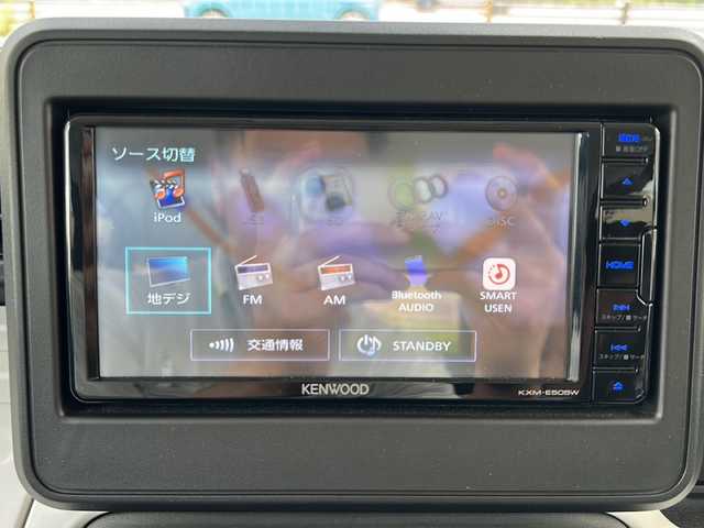 スズキ スペーシア HYBRID G 沖縄県 2021(令3)年 1.9万km シフォンアイボリーM 純正ナビ/（ＡＭ／ＦＭ／ＣＤ／ＤＶＤ／ＢＴ／ＴＶ）/コーナーセンサー/衝突軽減システム/純正フロアマット/オートライト/ＥＴＣ/プッシュスタート/レーンキープアシスト/横滑り防止