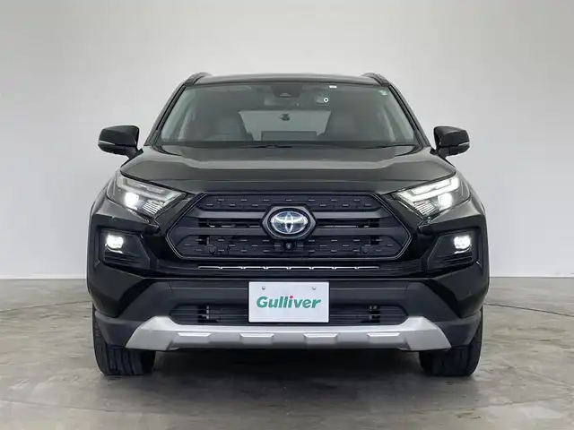 トヨタ ＲＡＶ４ ハイブリッド アドベンチャー 埼玉県 2023(令5)年 1.2万km アティチュードブラックマイカ 純正ディスプレイオーディオ　パノラミックビューモニター　ＢＳＭ　ビルトインＥＴＣ２．０　セーフティセンス　レーダークルーズ　メモリシート　シートヒーター　ベンチレーション　ステアリングヒーター　ＴＶ