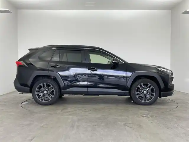 トヨタ ＲＡＶ４ ハイブリッド アドベンチャー 埼玉県 2023(令5)年 1.2万km アティチュードブラックマイカ 純正ディスプレイオーディオ　パノラミックビューモニター　ＢＳＭ　ビルトインＥＴＣ２．０　セーフティセンス　レーダークルーズ　メモリシート　シートヒーター　ベンチレーション　ステアリングヒーター　ＴＶ