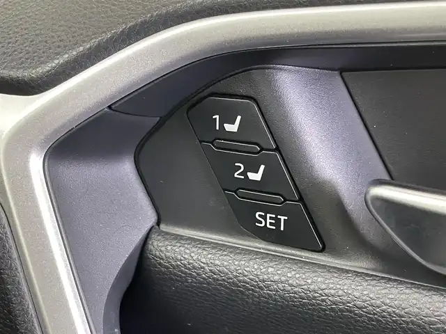 トヨタ ＲＡＶ４ ハイブリッド アドベンチャー 埼玉県 2023(令5)年 1.2万km アティチュードブラックマイカ 純正ディスプレイオーディオ　パノラミックビューモニター　ＢＳＭ　ビルトインＥＴＣ２．０　セーフティセンス　レーダークルーズ　メモリシート　シートヒーター　ベンチレーション　ステアリングヒーター　ＴＶ