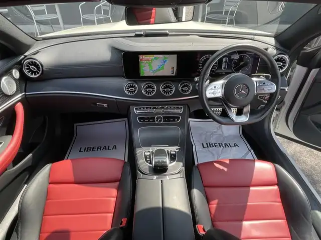 メルセデス・ベンツ Ｅ２００ クーペ スポーツ 滋賀県 2020(令2)年 2.2万km ダイヤモンドホワイト レザーパッケージ/・本革シート/・パノラミックスライディングルーフ/・Burmesterサラウンドサウンドシステム/・エアバランスパッケージ/・レザーARTICOダッシュボード/・メモリー付パワーシート/・電動ランバーサポート/・電動チルト＆テレスコピックステアリング/・マルチビームLEDヘッドライト/・アダプティブハイビームアシスト・プラス/・イージーエントリー/レーダーセーフティパッケージ/・アクティブディスタンスアシスト・ディストロニック/・アクティブステアリングアシスト/・アクティブレーンチェンジングアシスト/・アクティブエマージェンシーストップアシスト/・PRE-SAFE/・アクティブブレーキアシスト/・PRE-SAFEサウンド/・緊急回避補助システム/・渋滞時緊急ブレーキ機能/・アクティブブラインドスポットアシスト/・アクティブレーンキーピングアシスト/・PRE-SAFEプラス/・トラフィックサインアシスト/COMANDシステム/(Bluetooth/CarPlay/フルセグ)/360°カメラ/アダプティブクルーズコントロール/シートヒーター/アンビエントライト/ETC2.0/純正ドライブレコーダー