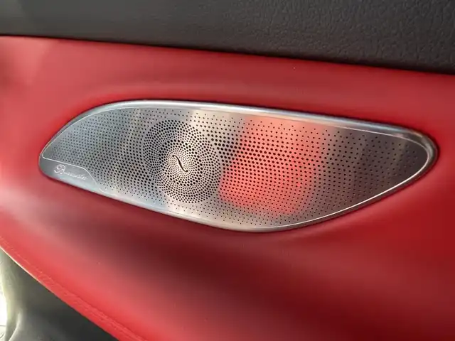 メルセデス・ベンツ Ｅ２００ クーペ スポーツ 滋賀県 2020(令2)年 2.2万km ダイヤモンドホワイト レザーパッケージ/・本革シート/・パノラミックスライディングルーフ/・Burmesterサラウンドサウンドシステム/・エアバランスパッケージ/・レザーARTICOダッシュボード/・メモリー付パワーシート/・電動ランバーサポート/・電動チルト＆テレスコピックステアリング/・マルチビームLEDヘッドライト/・アダプティブハイビームアシスト・プラス/・イージーエントリー/レーダーセーフティパッケージ/・アクティブディスタンスアシスト・ディストロニック/・アクティブステアリングアシスト/・アクティブレーンチェンジングアシスト/・アクティブエマージェンシーストップアシスト/・PRE-SAFE/・アクティブブレーキアシスト/・PRE-SAFEサウンド/・緊急回避補助システム/・渋滞時緊急ブレーキ機能/・アクティブブラインドスポットアシスト/・アクティブレーンキーピングアシスト/・PRE-SAFEプラス/・トラフィックサインアシスト/COMANDシステム/(Bluetooth/CarPlay/フルセグ)/360°カメラ/アダプティブクルーズコントロール/シートヒーター/アンビエントライト/ETC2.0/純正ドライブレコーダー