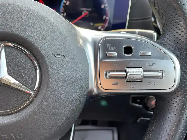 メルセデス・ベンツ Ｅ２００ クーペ スポーツ 滋賀県 2020(令2)年 2.2万km ダイヤモンドホワイト レザーパッケージ/・本革シート/・パノラミックスライディングルーフ/・Burmesterサラウンドサウンドシステム/・エアバランスパッケージ/・レザーARTICOダッシュボード/・メモリー付パワーシート/・電動ランバーサポート/・電動チルト＆テレスコピックステアリング/・マルチビームLEDヘッドライト/・アダプティブハイビームアシスト・プラス/・イージーエントリー/レーダーセーフティパッケージ/・アクティブディスタンスアシスト・ディストロニック/・アクティブステアリングアシスト/・アクティブレーンチェンジングアシスト/・アクティブエマージェンシーストップアシスト/・PRE-SAFE/・アクティブブレーキアシスト/・PRE-SAFEサウンド/・緊急回避補助システム/・渋滞時緊急ブレーキ機能/・アクティブブラインドスポットアシスト/・アクティブレーンキーピングアシスト/・PRE-SAFEプラス/・トラフィックサインアシスト/COMANDシステム/(Bluetooth/CarPlay/フルセグ)/360°カメラ/アダプティブクルーズコントロール/シートヒーター/アンビエントライト/ETC2.0/純正ドライブレコーダー