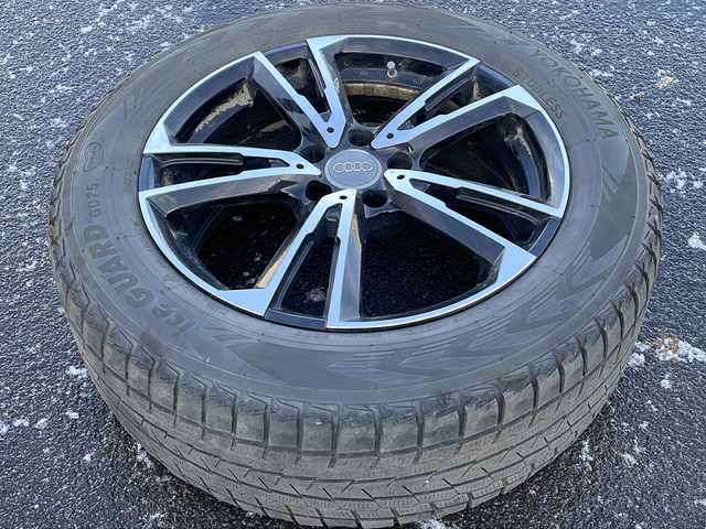 アウディ Ｑ５ 2．0TFSIクワトロ スポーツ 道北・旭川 2019(平31)年 9.2万km グレイシアホワイトメタリック /４WD//禁煙車//純正ナビ/CD/DVD/BT//アラウンドビューカメラ//ハーフレザーシート//運転席シートメモリー//前席パワーシート//前席シートヒーター//ETC//前後ドライブレコーダー//パワーバックドア//パドルシフト//LEDヘッドライト//オートライト//オートワイパー//パークアシスト//アウディプレセンス/エレクトロニカルパーキングブレーキ/アクティブレーンアシスト/アウディサイドアシスト/アダプティブクルーズコントロール//クリアランスソナー//パーキングシステムプラス//純正AW付夏タイヤ積込み//保証書//取説
