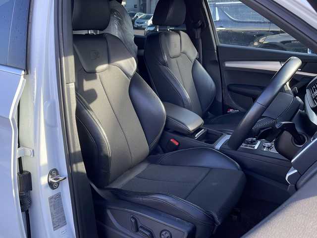 アウディ Ｑ５ 2．0TFSIクワトロ スポーツ 道北・旭川 2019(平31)年 9.2万km グレイシアホワイトメタリック /４WD//禁煙車//純正ナビ/CD/DVD/BT//アラウンドビューカメラ//ハーフレザーシート//運転席シートメモリー//前席パワーシート//前席シートヒーター//ETC//前後ドライブレコーダー//パワーバックドア//パドルシフト//LEDヘッドライト//オートライト//オートワイパー//パークアシスト//アウディプレセンス/エレクトロニカルパーキングブレーキ/アクティブレーンアシスト/アウディサイドアシスト/アダプティブクルーズコントロール//クリアランスソナー//パーキングシステムプラス//純正AW付夏タイヤ積込み//保証書//取説