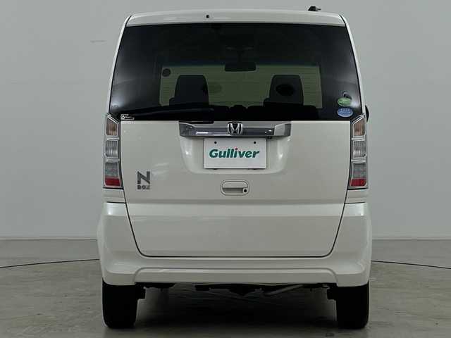 ホンダ Ｎ ＢＯＸ G SSパッケージ 道央・札幌 2017(平29)年 5.9万km プレミアムホワイトパールⅡ ・4WD/・純正ナビ/　CD/DVD/BT/SD/・フルセグTV/・バックカメラ/・両側パワースライドドア /・前席シートヒーター/・ビルトインETC/・プッシュスタート/・スマートキー/・オートライト/・HIDヘッドライト/・オートリトラミラー/・ミラーヒーター/・スペアキー/・積込タイヤ