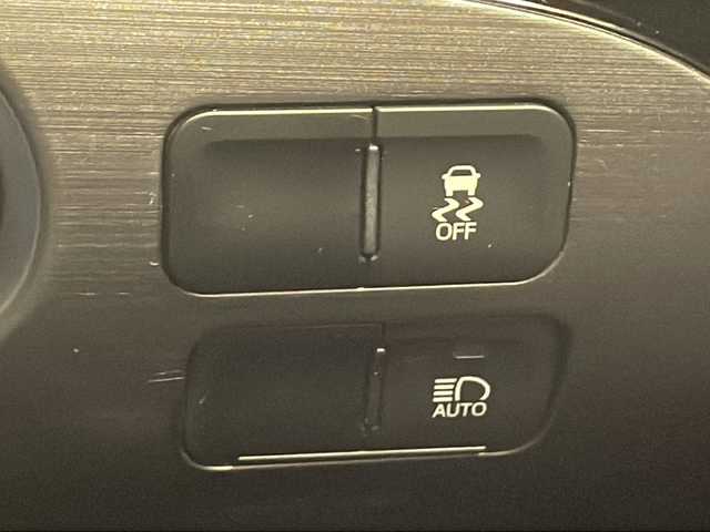 トヨタ プリウス S ツーリングセレ ブラックED 千葉県 2021(令3)年 6.7万km プレシャスブラックパール 純正ディスプレイオーディオ/　Bluetooth/フルセグTV/Apple car play/Android Auto/トヨタセーフティセンス/レーダークルーズコントロール/レーンキープアシスト/衝突軽減ブレーキ/クリアランスソナー/先行車発進警報/ロードサインアシスト/全方位カメラ/ポートハイビーム/モデリスタエアロ（F/S/R）/合皮レザーシート/前席シートヒーター/LEDライト/フォグランプ/ETC/前後ドラレコ/フロアマット/ドアバイザー