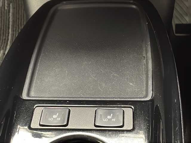 トヨタ プリウス S ツーリングセレ ブラックED 千葉県 2021(令3)年 6.7万km プレシャスブラックパール 純正ディスプレイオーディオ/　Bluetooth/フルセグTV/Apple car play/Android Auto/トヨタセーフティセンス/レーダークルーズコントロール/レーンキープアシスト/衝突軽減ブレーキ/クリアランスソナー/先行車発進警報/ロードサインアシスト/全方位カメラ/ポートハイビーム/モデリスタエアロ（F/S/R）/合皮レザーシート/前席シートヒーター/LEDライト/フォグランプ/ETC/前後ドラレコ/フロアマット/ドアバイザー