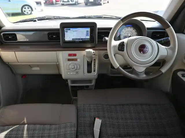 スズキ ラパン ＬＣ X 千葉県 2024(令6)年 3.1万km テラコッタピンクメタリック/アーバンブラウン 2トーン デュアルカメラブレーキサポート/社外メモリーナビ/【DVD/CD再生機能　Bluetooth接続】/バックカメラ/ドライブレコーダー（前後撮影）/ハーフレザーシート/前席シートヒーター/革巻きステアリング/ステアリングスイッチ/LEDヘッドライト/ウインカーミラー/リアコーナーセンサー/純正14インチアルミホイル/携帯リモコン