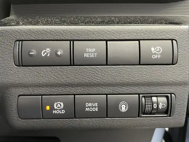 日産 サクラ X 鹿児島県 2023(令5)年 1.1万km ライトブルー ナビ/(フルセグTV/Bluetooth/DVD/CD)/インテリジェント エマージェンシーブレーキ/踏み間違い衝突防止アシスト/インテリジェント LI（車線逸脱防止支援システム）/インテリジェント FCW（前方衝突予測警報）/インテリジェント DA（ふらつき警報）/標識検知機能/先行車発進お知らせ/電動パーキングブレーキ/オートブレーキホールド/ETC/純正アルミホイール/純正フロアマット/LEDヘッドライト/スマートキー