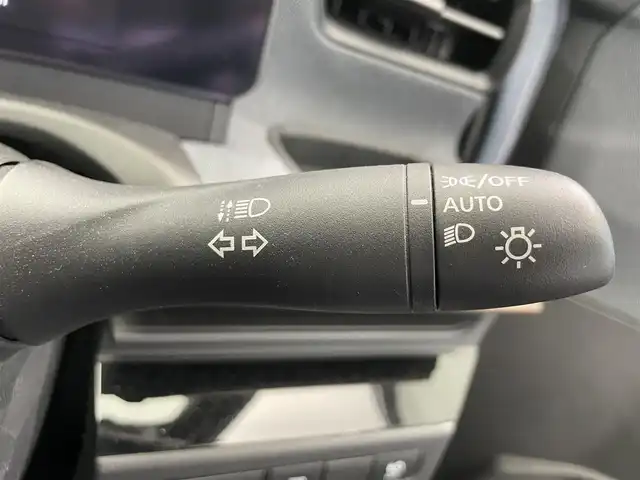 日産 サクラ X 鹿児島県 2023(令5)年 1.1万km ライトブルー ナビ/(フルセグTV/Bluetooth/DVD/CD)/インテリジェント エマージェンシーブレーキ/踏み間違い衝突防止アシスト/インテリジェント LI（車線逸脱防止支援システム）/インテリジェント FCW（前方衝突予測警報）/インテリジェント DA（ふらつき警報）/標識検知機能/先行車発進お知らせ/電動パーキングブレーキ/オートブレーキホールド/ETC/純正アルミホイール/純正フロアマット/LEDヘッドライト/スマートキー