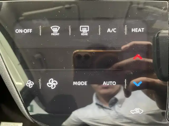 日産 サクラ X 鹿児島県 2023(令5)年 1.1万km ライトブルー ナビ/(フルセグTV/Bluetooth/DVD/CD)/インテリジェント エマージェンシーブレーキ/踏み間違い衝突防止アシスト/インテリジェント LI（車線逸脱防止支援システム）/インテリジェント FCW（前方衝突予測警報）/インテリジェント DA（ふらつき警報）/標識検知機能/先行車発進お知らせ/電動パーキングブレーキ/オートブレーキホールド/ETC/純正アルミホイール/純正フロアマット/LEDヘッドライト/スマートキー