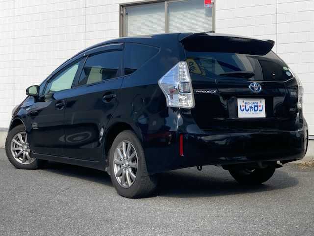 トヨタ プリウス α S Lセレクション 三重県 2012(平24)年 9.8万km ブラック (株)IDOMが運営する【じしゃロン四日市店】の自社ローン対象車両になります。こちらは現金ご利用時の価格です。自社ローンご希望の方は別途その旨お申付け下さい。/社外SDナビ（CD/BT/AM/FM）/バックカメラ/エンジンスタートボタン/スマートキー/ワンセグTV/前後ドライブレコーダー/LEDヘッドライト/社外16インチAW/社外フロアマット