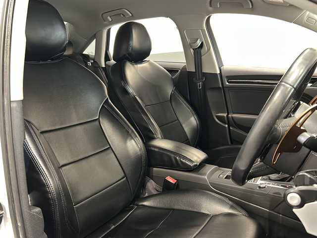アウディ Ａ３ セダン 1．4 TFSIシリンダーオンデマンド 新潟県 2014(平26)年 10.1万km 白 コンビニエンスパッケージ/・  アドバンストキーシステム/・リヤビューカメラ/・アウディパーキングシステム/社外エアロ（フロント/サイド/リア）/社外パドルシフト/社外シートカバー/MMI ナビゲーションシステム/・フルセグTV/・Bluetooth/・AM/FM/・CD/DVD/クルーズコントロール/オートライト/オートエアコン/ハンドルスイッチ/純正アルミホイール/ETC