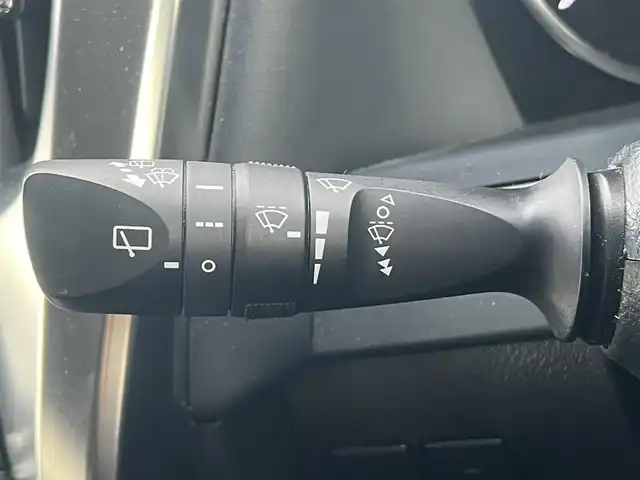 トヨタ アルファード S 秋田県 2015(平27)年 15.5万km スパークリングブラックパールクリスタルシャイン ４WD/両側パワスラ/LEDヘッドライト/社外ナビ/フルセグ/バックカメラ/社外アルミ/スマートキー/アイドリングストップ/コーナーセンサー/パーキングアシスト/プッシュスタート/ステアリングスイッチ/MTモード付AT/フリップダウンモニター/ドライブレコーダー/ETC/純正フロアマット/純正ドアバイザー/寒冷地仕様/オートライト/ダブルオートエアコン/横滑り防止/電動格納ウィンカーミラー