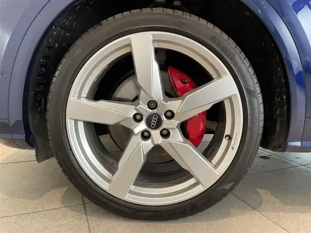 アウディ ＳＱ５ 愛知県 2018(平30)年 6万km 紺Ｍ ＢＡＮＧ＆ＯＬＵＦＳＥＮサウンド　/ファインナッパレザー　/バーチャコクピット　/マトリクスＬＥＤヘッドライト/純正ナビ　/フルセグＴＶ　/Ｂｌｕｅｔｏｏｔｈ　/３６０度カメラ　/ＡＣＣ　/ＬＫＡ　/ＢＳＭ　/シートヒーター　/パワーバックドア/ドライブレコーダー/プッシュスタート/ウィンカーミラー/アイドリングストップ