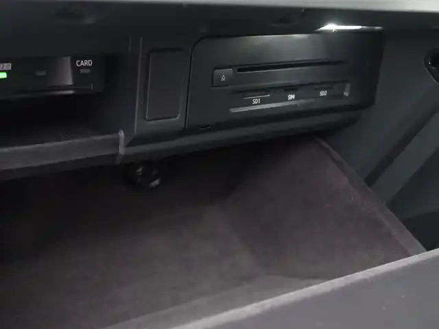 アウディ Ｑ５ 40TDIクワトロスポーツエアサ 香川県 2019(令1)年 3.7万km ミトスブラックメタリック 純正ナビ/360度カメラ/コーナーセンサー/ハーフレザー/シートヒーター/パワーシート/パワーバックドア/前後ドライブレコーダー/純正20インチアルミ/マトリクスLEDライト