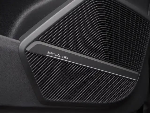 アウディ Ｑ５ 40TDIクワトロスポーツエアサ 香川県 2019(令1)年 3.7万km ミトスブラックメタリック 純正ナビ/360度カメラ/コーナーセンサー/ハーフレザー/シートヒーター/パワーシート/パワーバックドア/前後ドライブレコーダー/純正20インチアルミ/マトリクスLEDライト