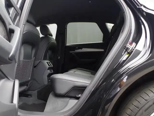アウディ Ｑ５ 40TDIクワトロスポーツエアサ 香川県 2019(令1)年 3.7万km ミトスブラックメタリック 純正ナビ/360度カメラ/コーナーセンサー/ハーフレザー/シートヒーター/パワーシート/パワーバックドア/前後ドライブレコーダー/純正20インチアルミ/マトリクスLEDライト