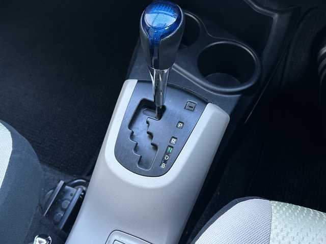 トヨタ アクア S 山形県 2014(平26)年 4万km シトラスオレンジマイカメタリック 純正7インチナビ/(BT/フルセグTV/CD/DVD/AM/FM）/バックカメラ/ETC/アイドリングストップ/LEDヘッドライト/フォグランプ/オートライト/ウィンカーミラー/電動格納ミラー/シートリフター/プッシュスタート/スマートキー/フロアマット/ドアバイザー/スペアキー/取扱説明書/保証書