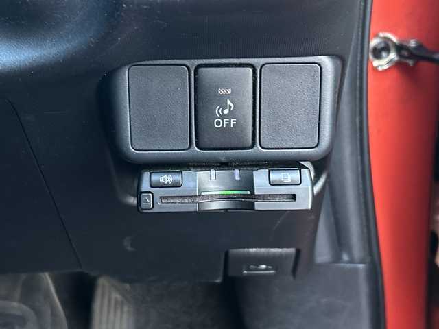 トヨタ アクア S 山形県 2014(平26)年 4万km シトラスオレンジマイカメタリック 純正7インチナビ/(BT/フルセグTV/CD/DVD/AM/FM）/バックカメラ/ETC/アイドリングストップ/LEDヘッドライト/フォグランプ/オートライト/ウィンカーミラー/電動格納ミラー/シートリフター/プッシュスタート/スマートキー/フロアマット/ドアバイザー/スペアキー/取扱説明書/保証書