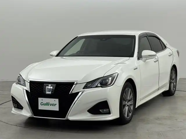 トヨタ クラウン ハイブリッド アスリートS 福岡県 2016(平28)年 4.2万km ホワイトパールクリスタルシャイン 純正ナビ／フルセグＴＶ／ＢＴ　/ビルトインＥＴＣ　/バックカメラ　/衝突被害軽減システム　/クルーズコントロール　/レーンキープ　/コーナーセンサー　/前席シートヒーター　/前席パワーシート　/ハンドルヒーター　/ＬＥＤ