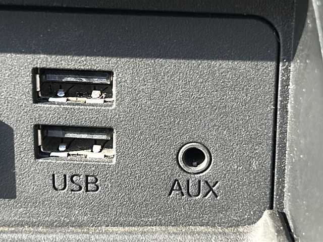 マツダ ロードスター RS 三重県 2016(平28)年 13.2万km ソウルレッドプレミアムメタリック 純正ナビ/ＢＳＭ/ＥＴＣ/スペアキー/シートヒーター/USB給電/レーンキープアシスト/LEDヘッドライト/ステアリングスイッチ/オートライト/RECAROシート/MT車/禁煙車