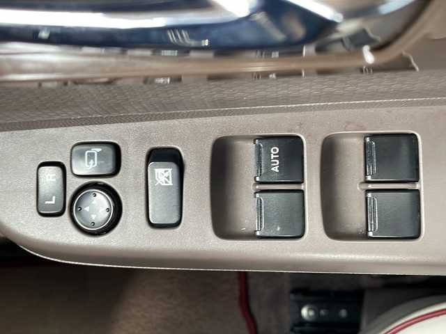 スズキ ラパン ショコラ X 鳥取県 2013(平25)年 5.6万km シャンパンピンクパール/メタリックホワイト ホワイトルーフ/専用インテリア/・合皮シート/本革巻ステアリング/KENWOOD彩速ナビ【MDV-Z701】/・フルセグ/Bluetooth/CD/DVD/バックカメラ/スマートキー/プッシュスタート/ETC/前後ドライブレコーダー/ABS/セキュリティアラーム/オートライト/キセノンヘッドライト/Wエアバック