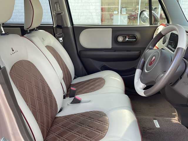 スズキ ラパン ショコラ X 鳥取県 2013(平25)年 5.6万km シャンパンピンクパール/メタリックホワイト ホワイトルーフ/専用インテリア/・合皮シート/本革巻ステアリング/KENWOOD彩速ナビ【MDV-Z701】/・フルセグ/Bluetooth/CD/DVD/バックカメラ/スマートキー/プッシュスタート/ETC/前後ドライブレコーダー/ABS/セキュリティアラーム/オートライト/キセノンヘッドライト/Wエアバック