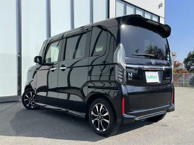 ホンダ Ｎ ＢＯＸ カスタム G L ホンダセンシング 大阪府 2019(平31)年 4.8万km クリスタルブラックパール ホンダセンシング/純正ナビ/・フルセグTV/USB/BT/DVD/バックカメラ/ETC/前ドライブレコーダー/片側パワースライドドア/追従型クルーズコントロール/チアアップシート/純正フロアマット/純正14インチAW/LEDヘッド・フォグ/衝突軽減システム