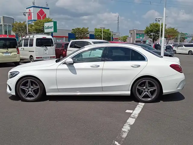 メルセデス・ベンツ Ｃ２００ アバンギャルド AMGライン 福井県 2014(平26)年 4.9万km ポーラホワイト ワンオーナー車/純正18インチAW/本革シート/前席パワーシート/電動トランクリッド/パドルシフト/前後コーナーセンサー/クルーズコントロール/LEDヘッドライト/Rフォグ/バックカメラ/純正HDDナビ/フルセグテレビ/横滑り防止装置/盗難防止装置/アイドリングストップ/純正フロアマット/スマートキー
