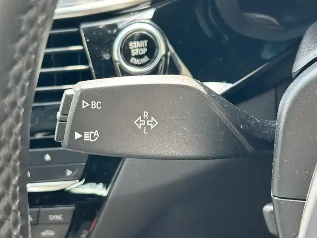 ＢＭＷ ５３０ｉ ツーリング Mスポーツ 兵庫県 2017(平29)年 4.4万km 白 ワンオーナー/純正ナビ(AM.FM.BT.USB)/バックカメラ/ETC/レーダークルーズコントロール/ドライブレコーダー/衝突軽減ブレーキ/パドルシフト/ルーフレール/レザーシート/シートヒーター/パワーシート/シートメモリ機能/オートライト/オートハイビーム/スマートキー/スペアキー/純正フロアマット/取扱説明書・保証書