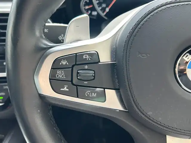 ＢＭＷ ５３０ｉ ツーリング Mスポーツ 兵庫県 2017(平29)年 4.4万km 白 ワンオーナー/純正ナビ(AM.FM.BT.USB)/バックカメラ/ETC/レーダークルーズコントロール/ドライブレコーダー/衝突軽減ブレーキ/パドルシフト/ルーフレール/レザーシート/シートヒーター/パワーシート/シートメモリ機能/オートライト/オートハイビーム/スマートキー/スペアキー/純正フロアマット/取扱説明書・保証書