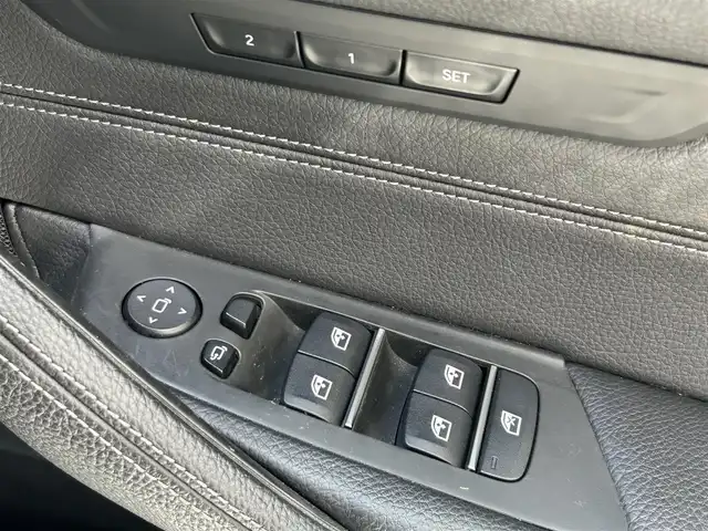 ＢＭＷ ５３０ｉ ツーリング Mスポーツ 兵庫県 2017(平29)年 4.4万km 白 ワンオーナー/純正ナビ(AM.FM.BT.USB)/バックカメラ/ETC/レーダークルーズコントロール/ドライブレコーダー/衝突軽減ブレーキ/パドルシフト/ルーフレール/レザーシート/シートヒーター/パワーシート/シートメモリ機能/オートライト/オートハイビーム/スマートキー/スペアキー/純正フロアマット/取扱説明書・保証書