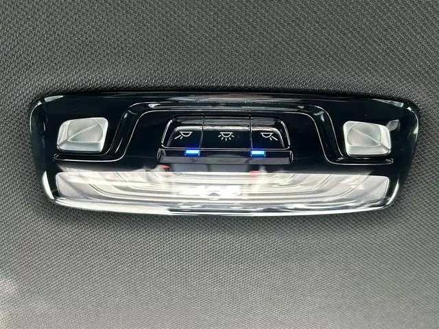 ＢＭＷ ５３０ｉ ツーリング Mスポーツ 兵庫県 2017(平29)年 4.4万km 白 ワンオーナー/純正ナビ(AM.FM.BT.USB)/バックカメラ/ETC/レーダークルーズコントロール/ドライブレコーダー/衝突軽減ブレーキ/パドルシフト/ルーフレール/レザーシート/シートヒーター/パワーシート/シートメモリ機能/オートライト/オートハイビーム/スマートキー/スペアキー/純正フロアマット/取扱説明書・保証書