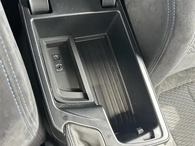 ＢＭＷ １１８ｄ Mスポーツ 茨城県 2016(平28)年 4万km 黒 後期型/インテリジェントセーフティ/レーンディパーチャーウォーニング/クルーズコントロール　/PDC /Bカメラ 　/純正ナビ /CD /DVD /BT /USB /ETC /LEDヘッドライト /ブラックグリル /Mスポーツブルーキャリパー /Mスポーツ18インチAW/禁煙車