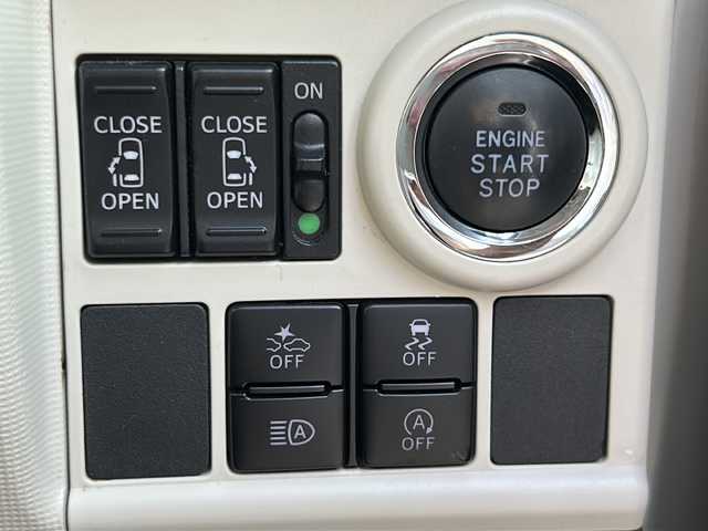 ダイハツ ムーヴ キャンバス G メイクアップ リミテッド　SAⅢ 岐阜県 2020(令2)年 3.1万km パールホワイトⅢ/スムースグレーマイカメタリック 2トーン 純正ナビ/フルセグテレビ/DISC/iPad/memorymusic/SD/HDMI/Bluetooth/FM/AM/ドライブレコーダー/両側パワースライドドア/横滑り防止機能/オートハイビーム/アイドリングストップ/プッシュスタート/スマートキー/純正マット/電動格納ミラー/アラウンドビゥーモニター/ドアバイザー/ETC
