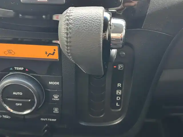 スズキ ソリオ バンディット DJE 愛知県 2015(平27)年 6.3万km コメットグリーン ワンオーナー/社外ナビ（AM/FM/CD/DVD/BT/フルセグTV）/両側パワスラ/バックカメラ/クルーズコントロール/ビルドインETC/純正アルミホイール/スマートキー/スペアキー×1/ステアリングスイッチ/電動格納ドアミラー/ドアバイザー