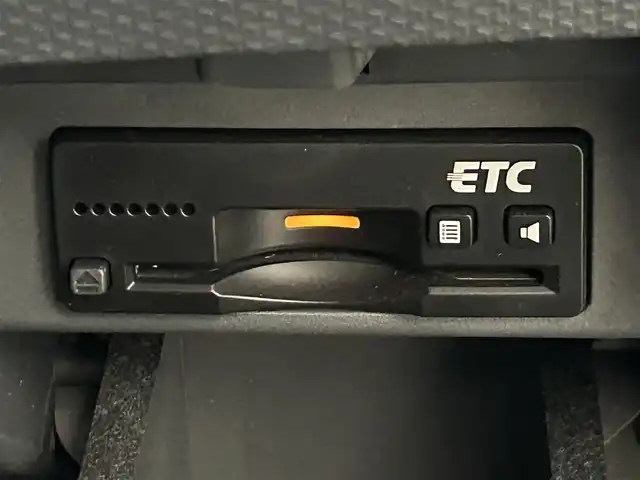 スズキ ソリオ バンディット DJE 愛知県 2015(平27)年 6.3万km コメットグリーン ワンオーナー/社外ナビ（AM/FM/CD/DVD/BT/フルセグTV）/両側パワスラ/バックカメラ/クルーズコントロール/ビルドインETC/純正アルミホイール/スマートキー/スペアキー×1/ステアリングスイッチ/電動格納ドアミラー/ドアバイザー