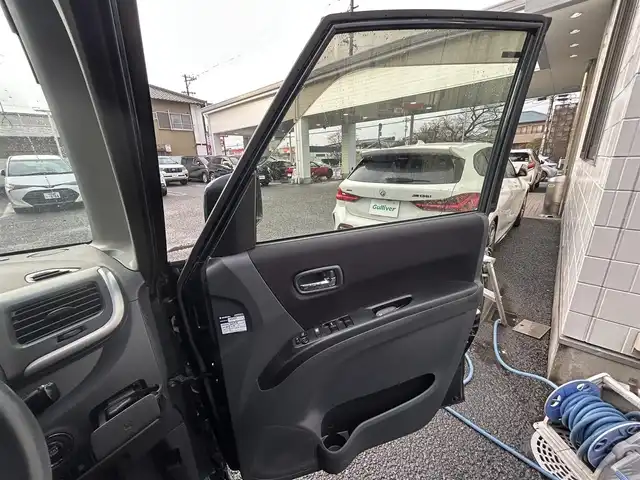 スズキ ソリオ バンディット DJE 愛知県 2015(平27)年 6.3万km コメットグリーン ワンオーナー/社外ナビ（AM/FM/CD/DVD/BT/フルセグTV）/両側パワスラ/バックカメラ/クルーズコントロール/ビルドインETC/純正アルミホイール/スマートキー/スペアキー×1/ステアリングスイッチ/電動格納ドアミラー/ドアバイザー