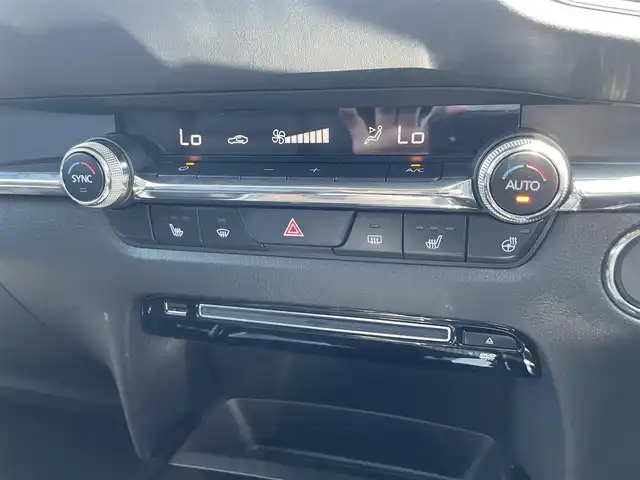 マツダ ＣＸ－３０ XD Lパッケージ 滋賀県 2019(令1)年 1.3万km ソウルレッドクリスタルM 純正８．８インチナビ(CD/DVD/USB/HDMI/フルセグ/Bluetooth)/全方位/ＢＯＳＥ/レザーシート/ＥＴＣ/LEDヘッドライト/電動リアゲート/シートヒーター/パワーシート/シートメモリ機能/追従クルコン/クリアランスソナー/前後ドライブレコーダー/オートライト/オートハイビーム/電子パーキング/オートホールドブレーキ/プッシュスタート/スマートキー