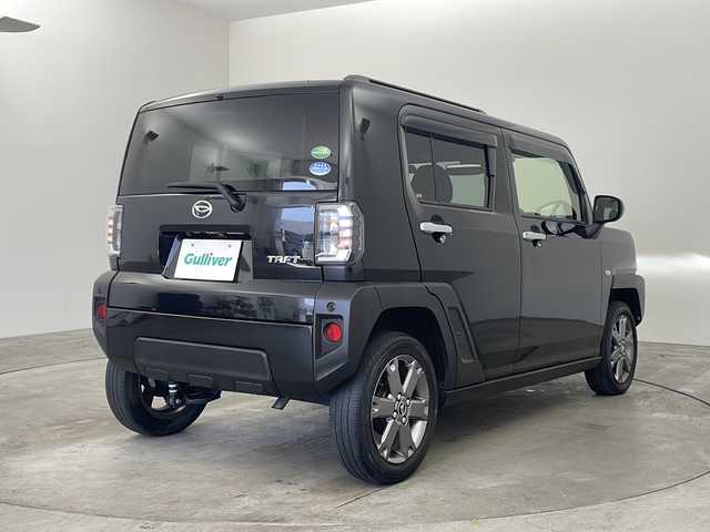 ダイハツ タフト G ターボ 兵庫県 2020(令2)年 1.9万km ブラックマイカメタリック ・社外8インチナビ（フルセグ・BT・CD・DVD・USB）/・スマートアシストIII/・衝突警報機能 (対車両・対歩行者)/・衝突回避支援ブレーキ機能 (対車両・対歩行者)/・車線逸脱警報機能/・誤発進抑制制御機能 (前方・後方)/・先行車発進お知らせ機能/・オートハイビーム/・レーダークルーズコントロール/・ガラスルーフ/・純正前後ドライブレコーダー/・シートヒーター/・バックカメラ/・ETC/・電動パーキングブレーキ/・ブレーキホールド/・ステアリングスイッチ/・アイドリングストップ/・LEDオートライト/・純正15インチアルミホイール/・純正フロアマット/・スマートキー/・スペアキー/・プッシュスタート